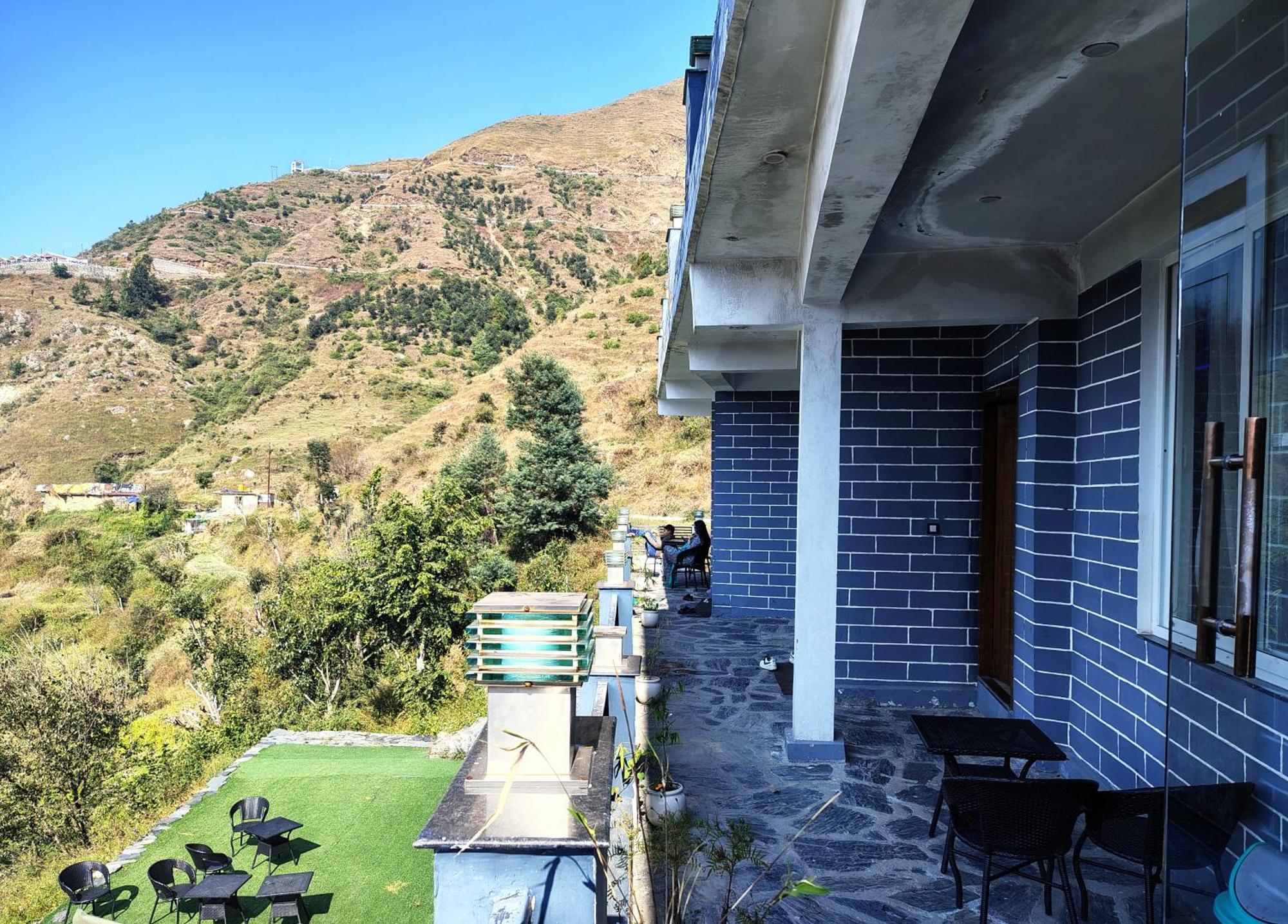 Chakrata Inn Resort Luaran gambar